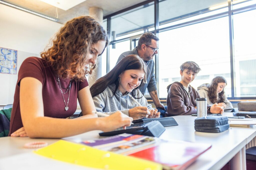 Feintechnikschule_13-09-2024-73